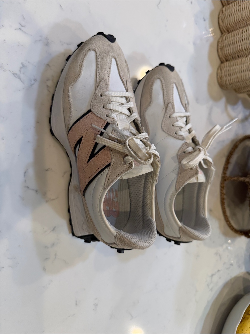 New Balance Women's White & Blush Beige Retro Runner Sneakers 327